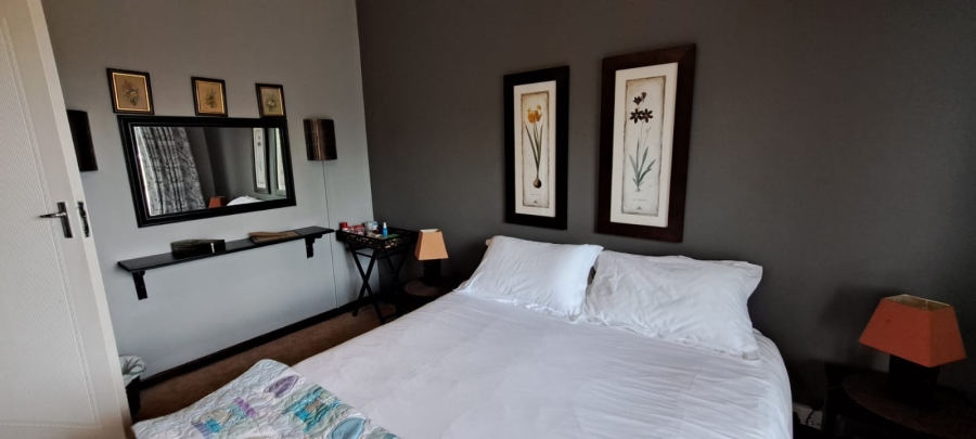 5 Bedroom Property for Sale in Protea Park North West